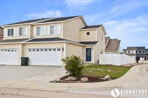 3609 Miranda Ave, Gillette, WY 82718 - #1