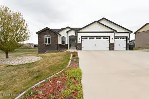 204 Mountain Shadow, Gillette, WY 82718