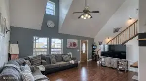 219 Lincoln St, Moorcroft, WY 82721 - #2