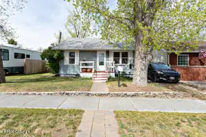 508 Osborne Ave S, Gillette, WY 82716 - #1