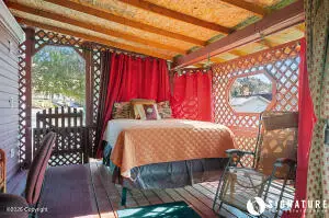 107 Park St, Hulett, WY 82720 - #3
