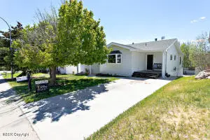 1212 Wagonhammer Ln, Gillette, WY 82716 - #1