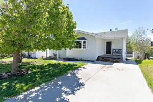 1212 Wagonhammer Ln, Gillette, WY 82716 - #2
