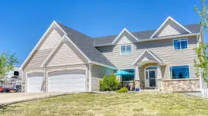 2317 Bluffs Ridge Dr, Gillette, WY 82718 - #2
