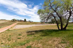 31 Nathan Hale Rd, Gillette, WY 82718
