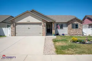 1305 Black Hills St, Gillette, WY 82718 - #1