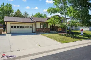 3208 Harder Dr, Gillette, WY 82718 - #2