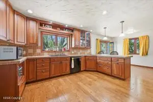 7890 Rimrock Dr, Gillette, WY 82718 - #3