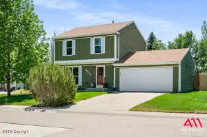 2217 Rose Creek Dr, Gillette, WY 82718 - #2