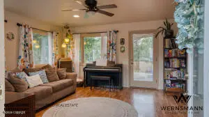 120 S Seneca Ave, Newcastle, WY 82701 - #3