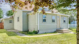 316 3rd St E, Sheridan, WY 82801 - #3