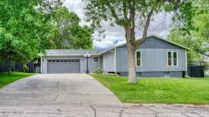 54 American Ln, Gillette, WY 82716