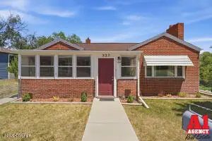 327 Summit S, Newcastle, WY 82701