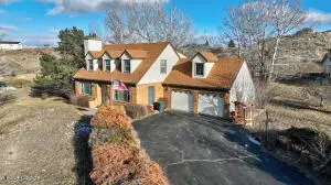 7901 Chukar Dr, Gillette, WY 82718 - Image #1