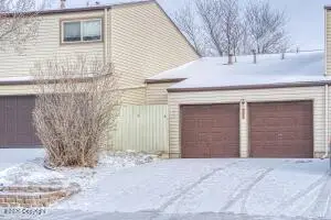 905 S Gurley Ave, Gillette, WY 82716