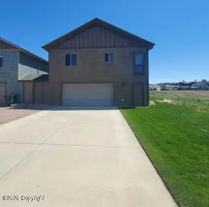 116 College Park Cir, Gillette, WY 82718 - #2