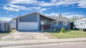 335 Highridge Cir, Wright, WY 82732