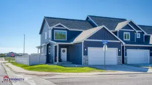 3801 Red Lodge Dr, Gillette, WY 82718