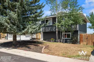 1100 Almon Cir, Gillette, WY 82718 - #2