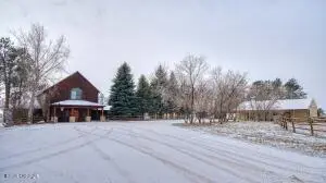 17985 Us-14, Moorcroft, WY 82721