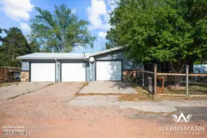 1335 Colorado Ave, Upton, WY 82730