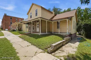26 N Seneca Ave, Newcastle, WY 82701 - #3