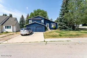 1112 Granite St W, Gillette, WY 82718 - #3