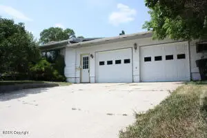 405 W Hillcrest St, Sundance, WY 82729 - #2