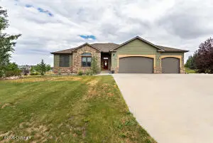103 Vista Hills Ct, Gillette, WY 82718 - #2