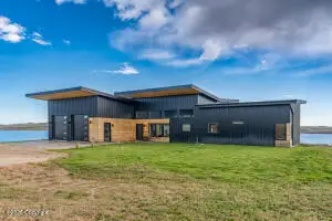 15 Waterfront Pl, Buffalo, WY 82834