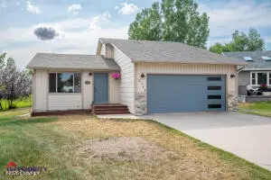 2115 Autumn Ct, Gillette, WY 82718