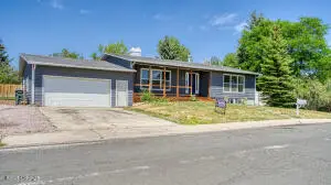 200 Cottonwood, Gillette, WY 82718 - #3