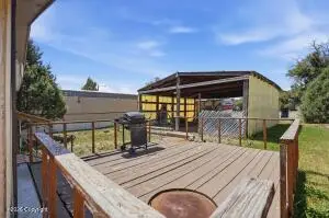 207 1st Ave, Newcastle, WY 82701 - #2