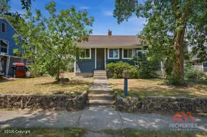 608 Carey Ave, Gillette, WY 82716