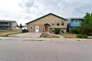 2001 Wagonhammer, Gillette, WY 82718 - #1
