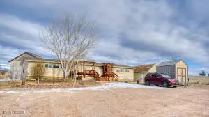 15512 Us-14, Moorcroft, WY 82721