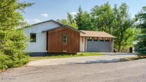 2205 Knollwood Dr, Gillette, WY 82718 - #1