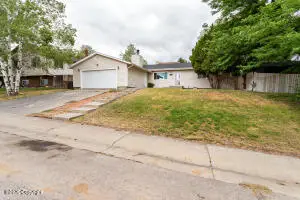 3200 Fitzpatrick Dr, Gillette, WY 82718 - #3