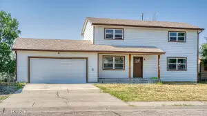 3301 Crestline Cir, Gillette, WY 82716 - #1