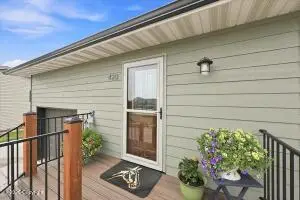 420 E Alden St E, Sundance, WY 82729 - #3