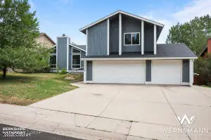 3309 Kinner Dr, Gillette, WY 82718