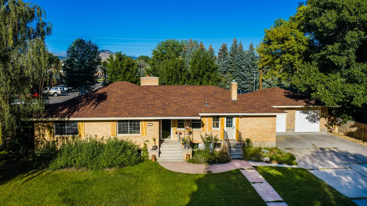 344 N Desmet Avenue, Buffalo, WY 82834 - #1