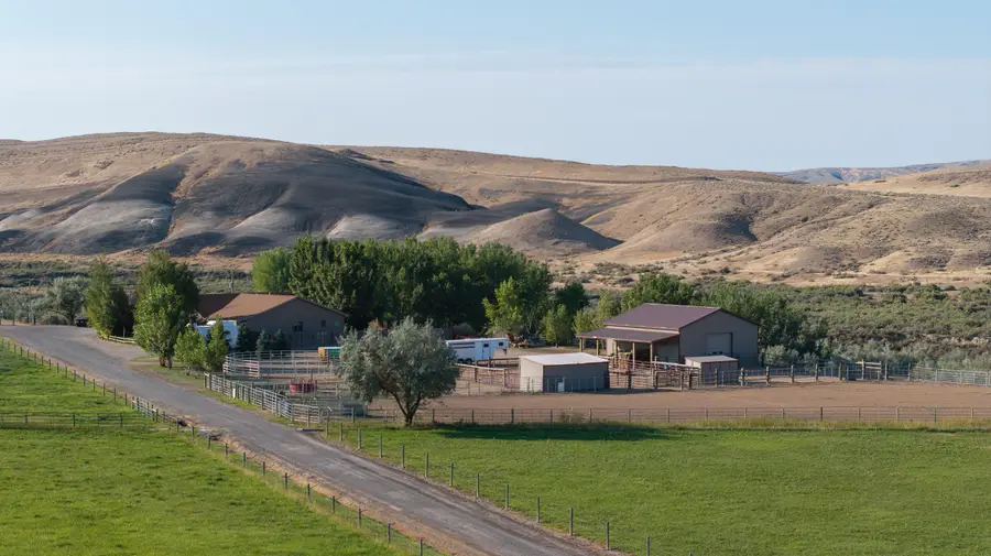 610 Us Hwy 14, Greybull, WY 82426 - #3