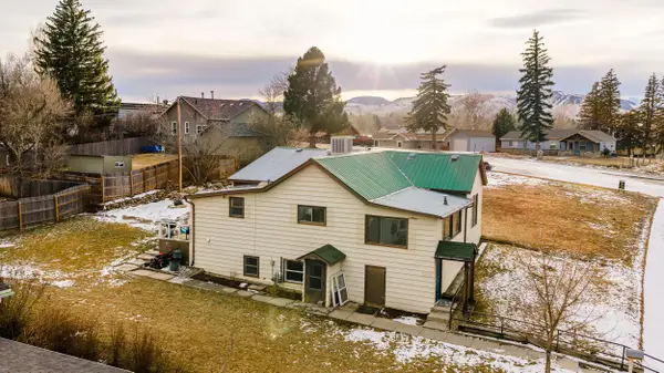 195 W Gatchell Street, Buffalo, WY 82834