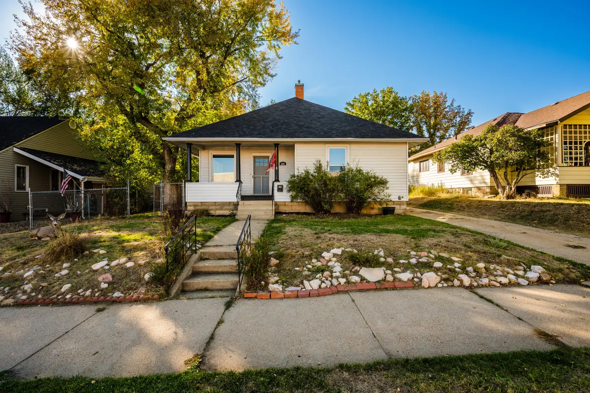 636 Clarendon Avenue, Sheridan, WY 82801 - #1