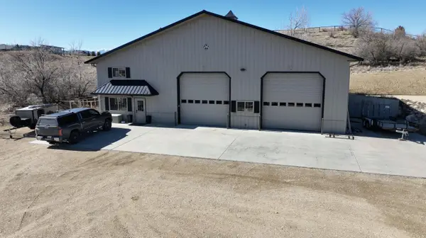 1030 N Carrington Avenue, Buffalo, WY 82834