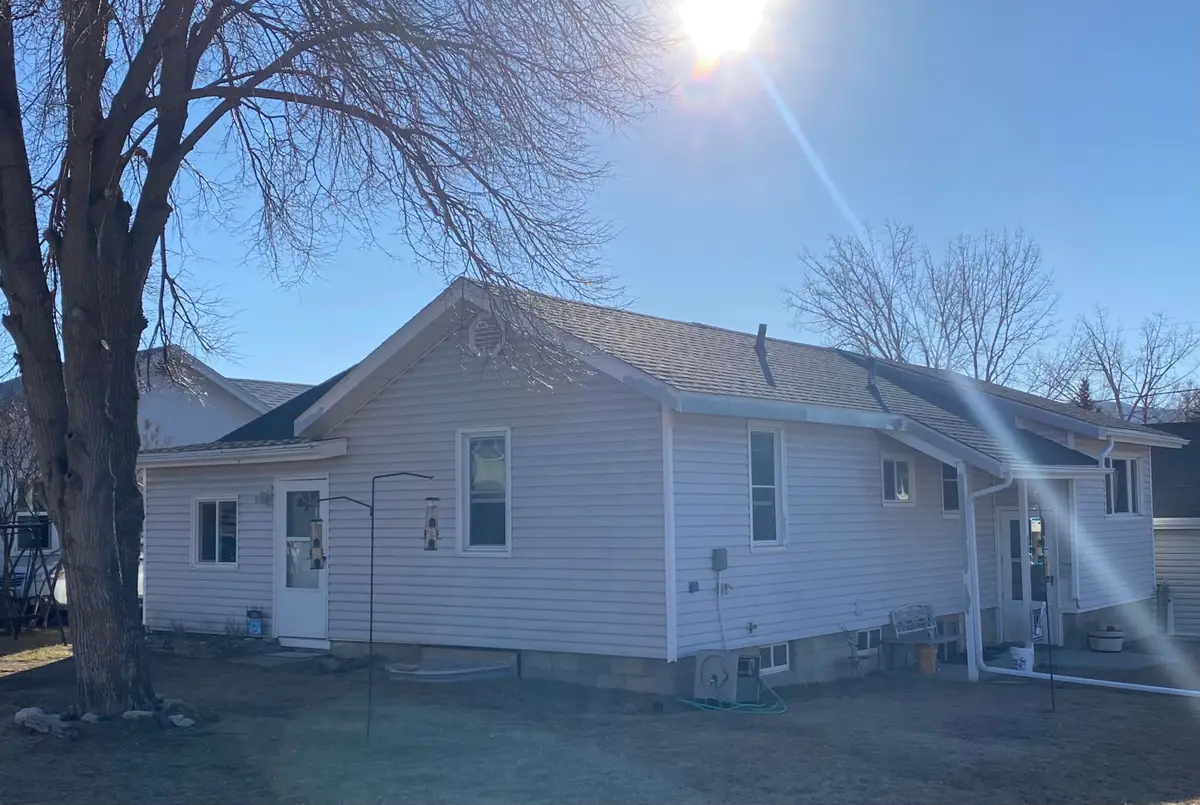 420 S Cummings Avenue, Buffalo, WY 82834 - #1