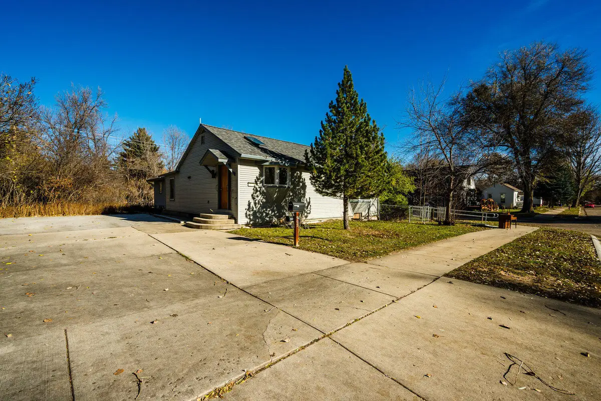 905 W Works Street, Sheridan, WY 82801 - #1