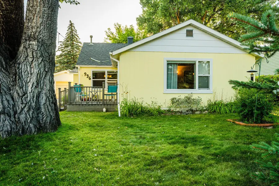 936 N Carrington Avenue, Buffalo, WY 82834 - #2