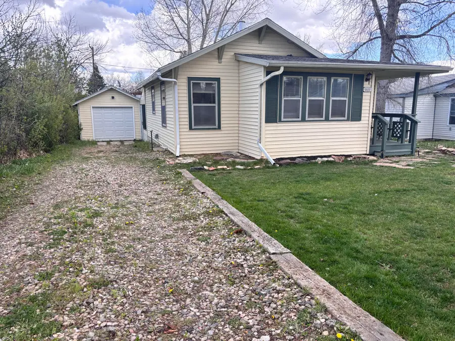 969 N Carrington Avenue, Buffalo, WY 82834 - #2
